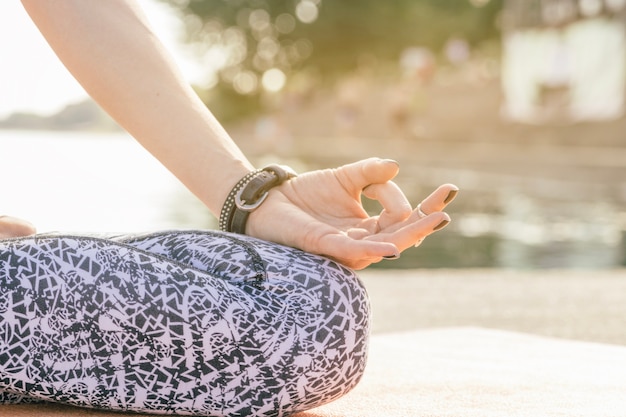 Simple Strategies for Staying Centered and Practicing Mindfulness