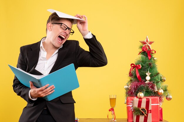 “5 Effective Strategies for Managing Holiday Stress Before and After”